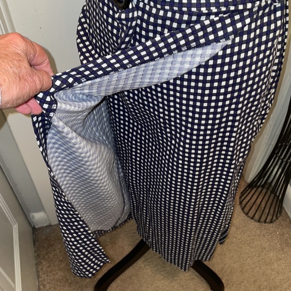 Woven Melanie Wrap Navy & white Gingham Skirt - NWT - SZ Medium- 2 pockets- belt - Picture 3 of 7